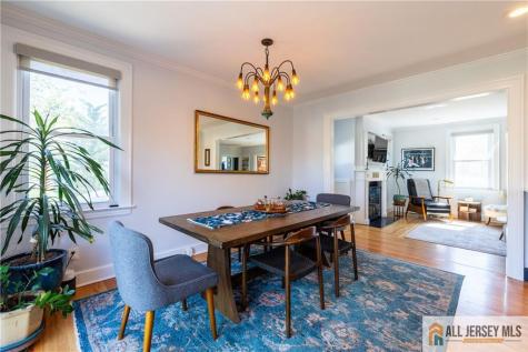 25 Hillcrest Drive Piscataway NJ 08854