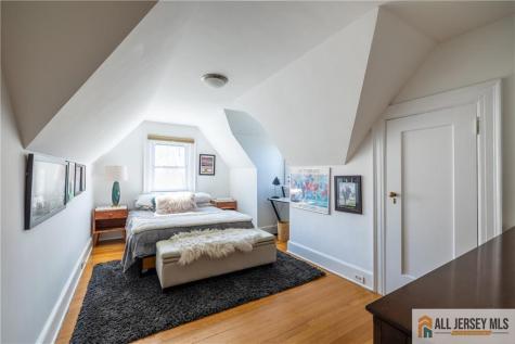 25 Hillcrest Drive Piscataway NJ 08854
