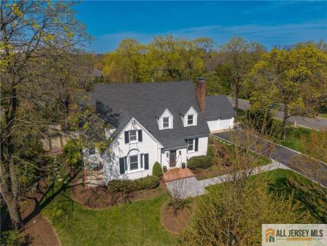 25 Hillcrest Drive Piscataway NJ 08854