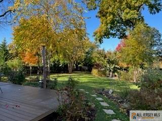 25 Hillcrest Drive Piscataway NJ 08854