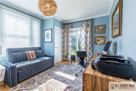 25 Hillcrest Drive Piscataway NJ 08854