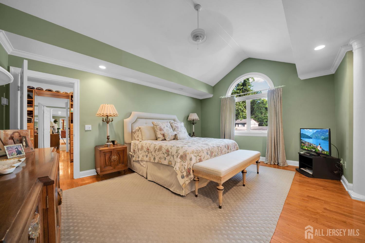 4 Halifax Drive Morganville NJ 07751