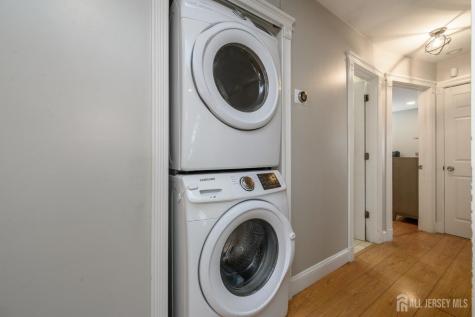 347 Woodruff Avenue Avenel NJ 07001