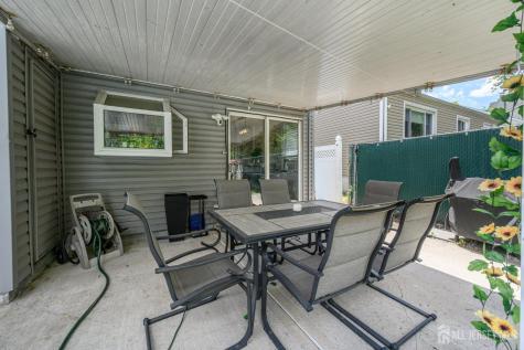347 Woodruff Avenue Avenel NJ 07001