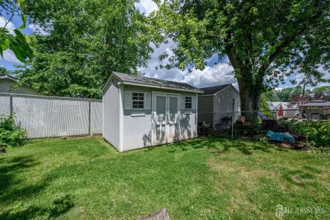 347 Woodruff Avenue Avenel NJ 07001