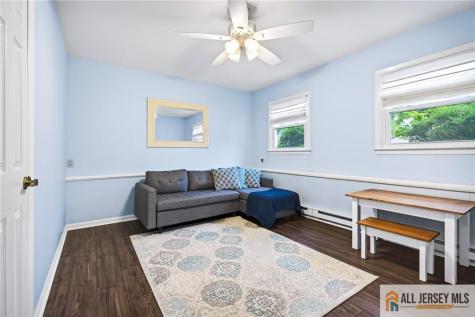 16 10th Avenue Monroe NJ 08831