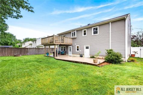 16 10th Avenue Monroe NJ 08831