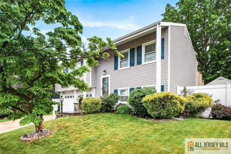 16 10th Avenue Monroe NJ 08831