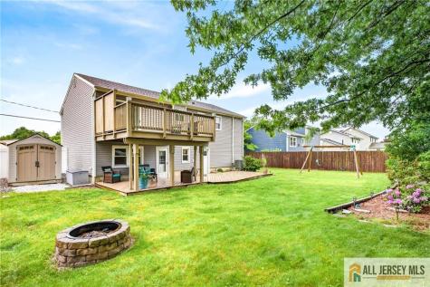 16 10th Avenue Monroe NJ 08831