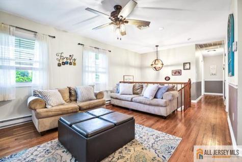 16 10th Avenue Monroe NJ 08831