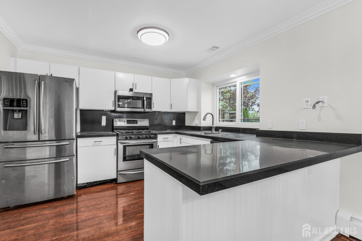 80 Major Drive Sayreville NJ 08872