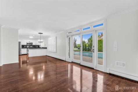 80 Major Drive Sayreville NJ 08872