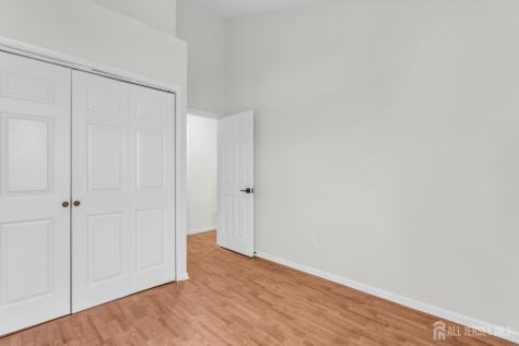 80 Major Drive Sayreville NJ 08872