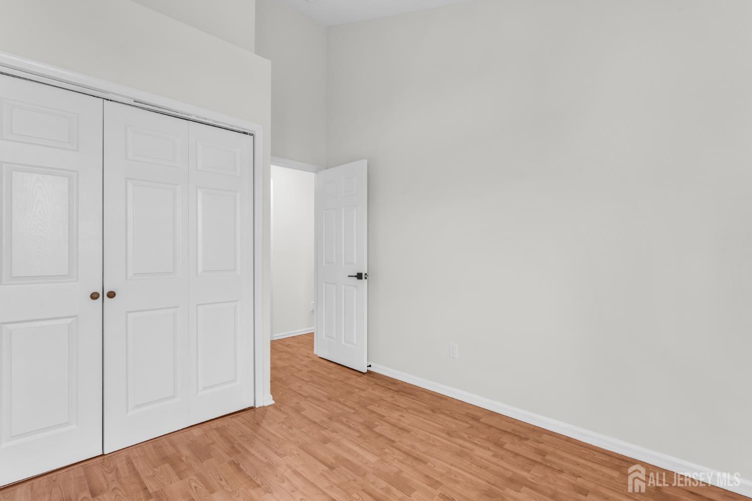 80 Major Drive Sayreville NJ 08872