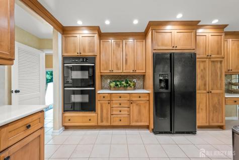 15 Heritage Lane Scotch Plains NJ 07076
