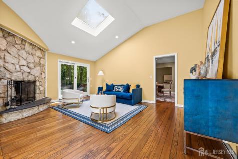 15 Heritage Lane Scotch Plains NJ 07076