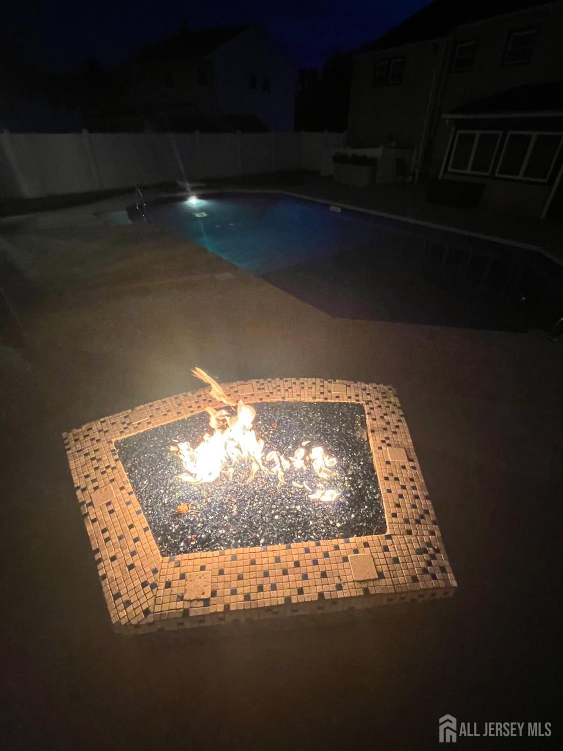 35 Richard Terrace Middletown NJ 07748