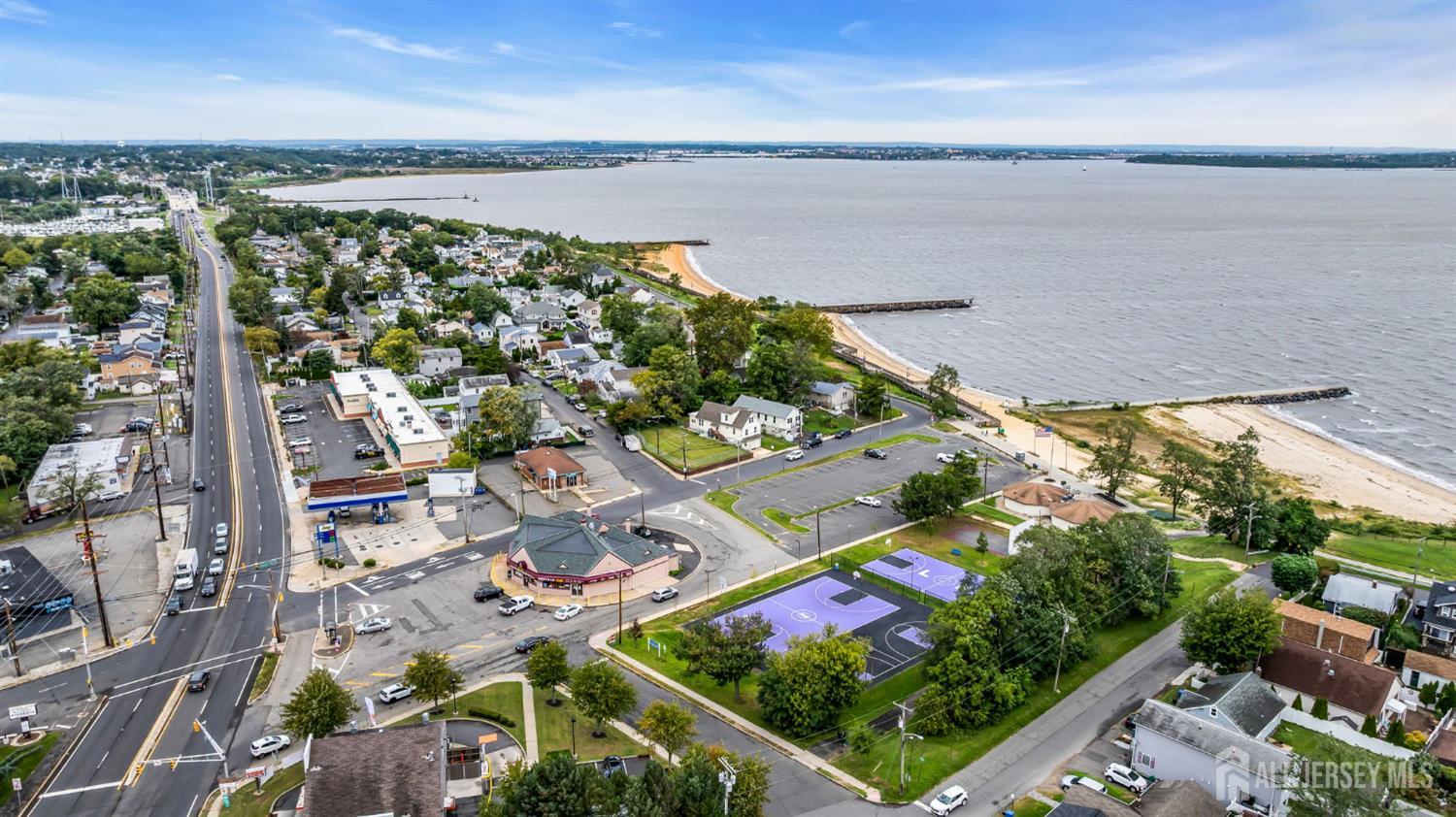 337 Shoreland Circle Old Bridge NJ 08879