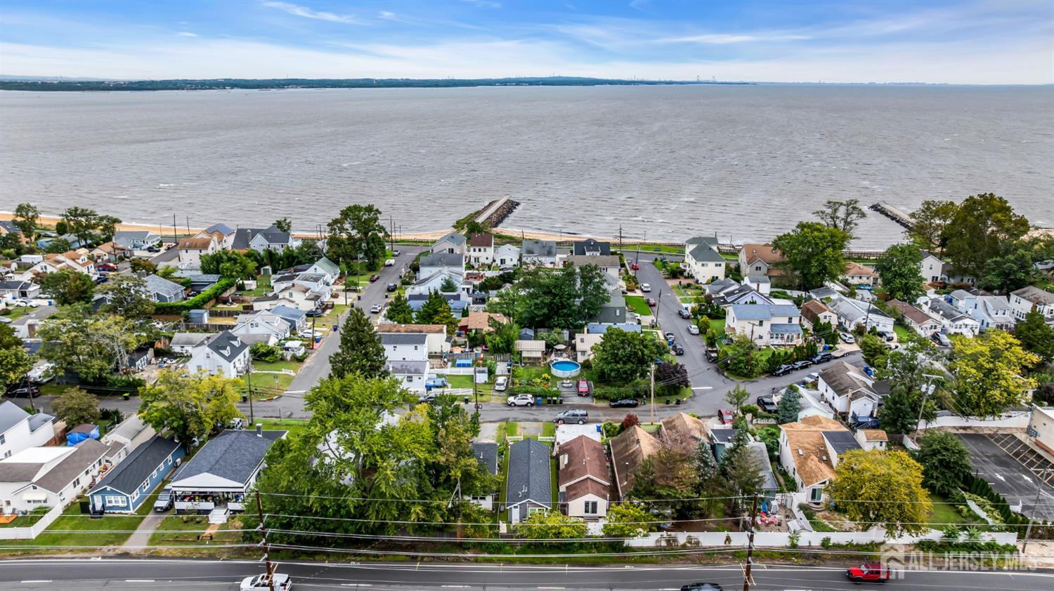 337 Shoreland Circle Old Bridge NJ 08879