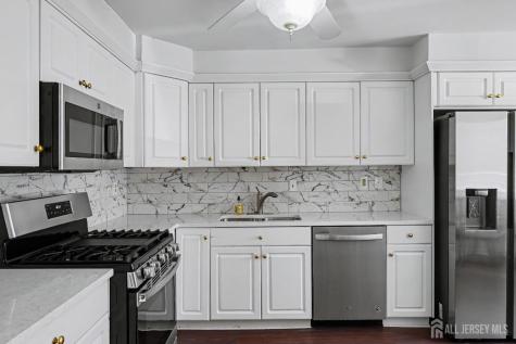 143 E Tennyson Drive Plainsboro NJ 08536