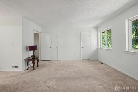 143 E Tennyson Drive Plainsboro NJ 08536