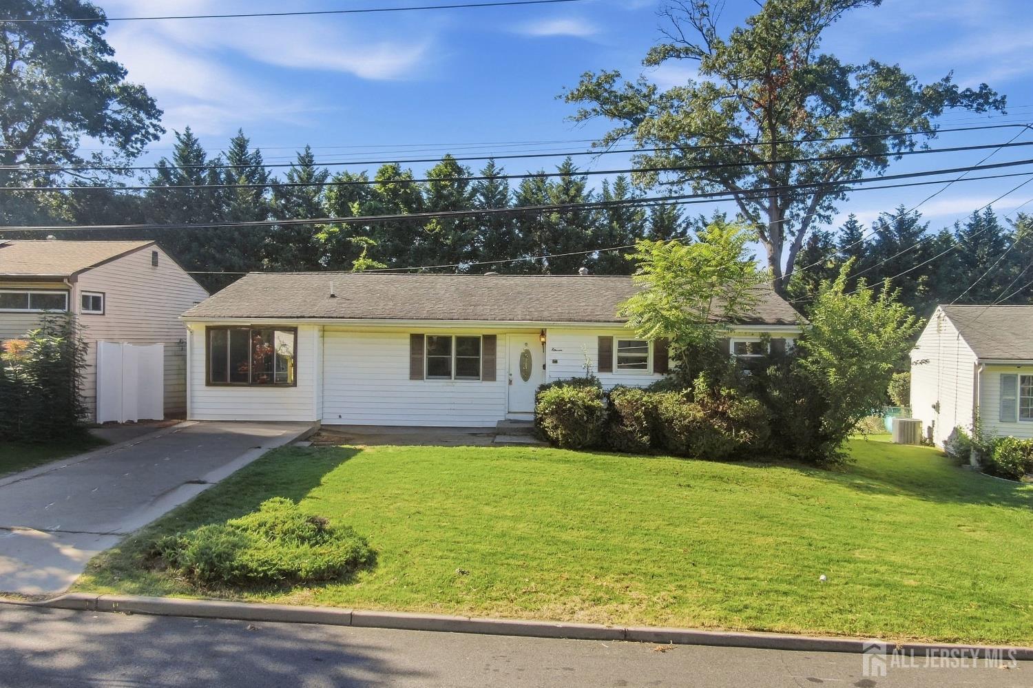 11 Georgetown Road Parlin NJ 08859