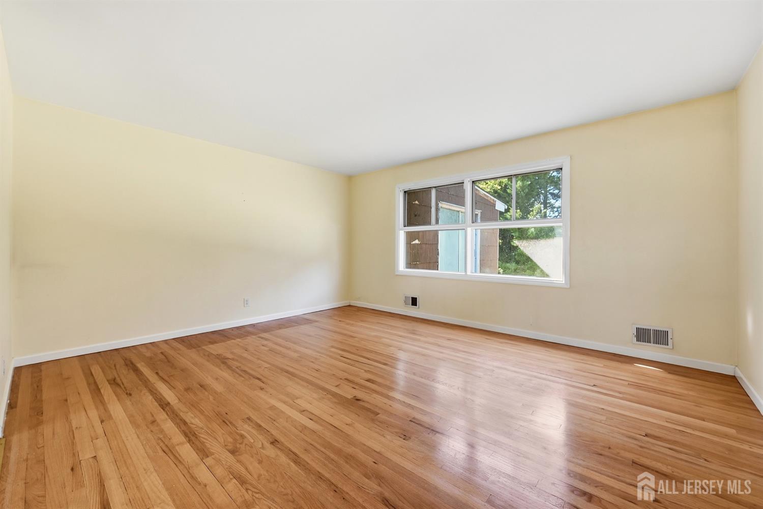 11 Georgetown Road Parlin NJ 08859