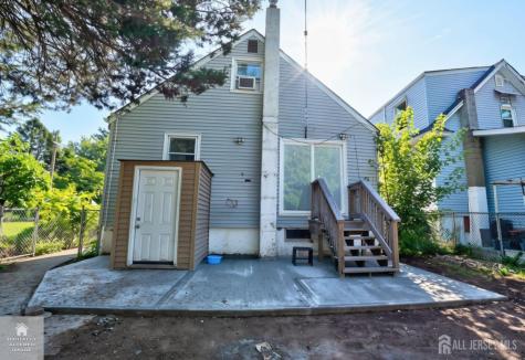 20 Suydam Avenue Edison NJ 08817