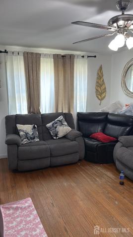 20 Suydam Avenue Edison NJ 08817