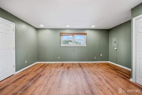 61 Flagler Street East Brunswick NJ 08816