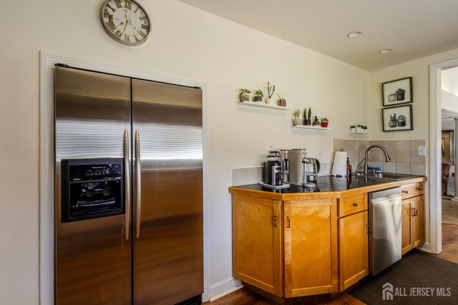 19 Rebecca Place Piscataway NJ 08854