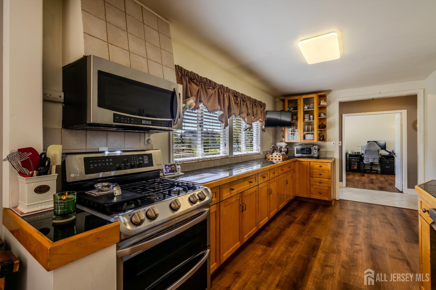 19 Rebecca Place Piscataway NJ 08854