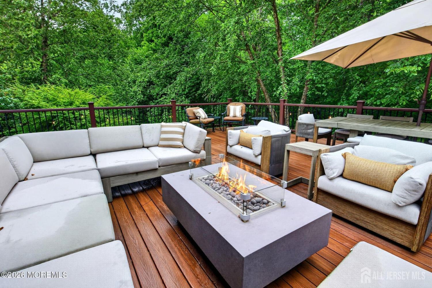 11 Palmer Circle Millstone NJ 08535