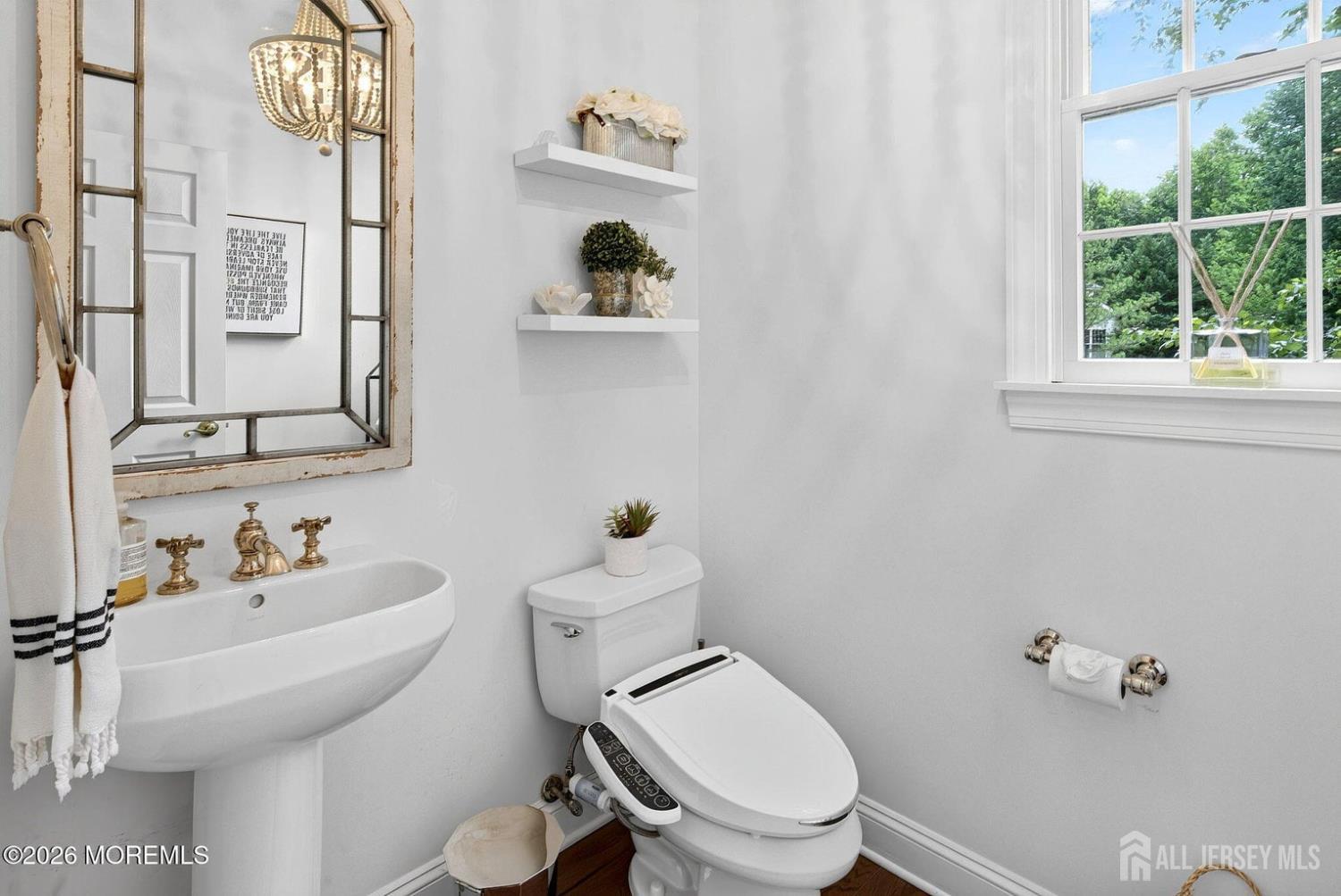 11 Palmer Circle Millstone NJ 08535