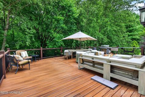 11 Palmer Circle Millstone NJ 08535