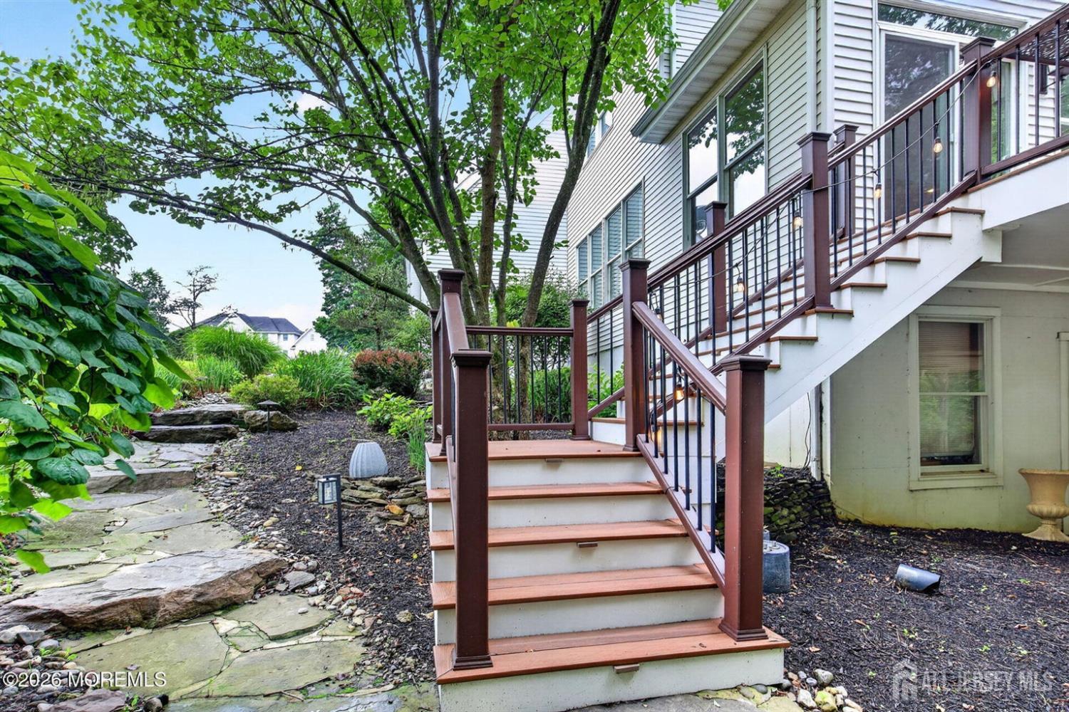 11 Palmer Circle Millstone NJ 08535