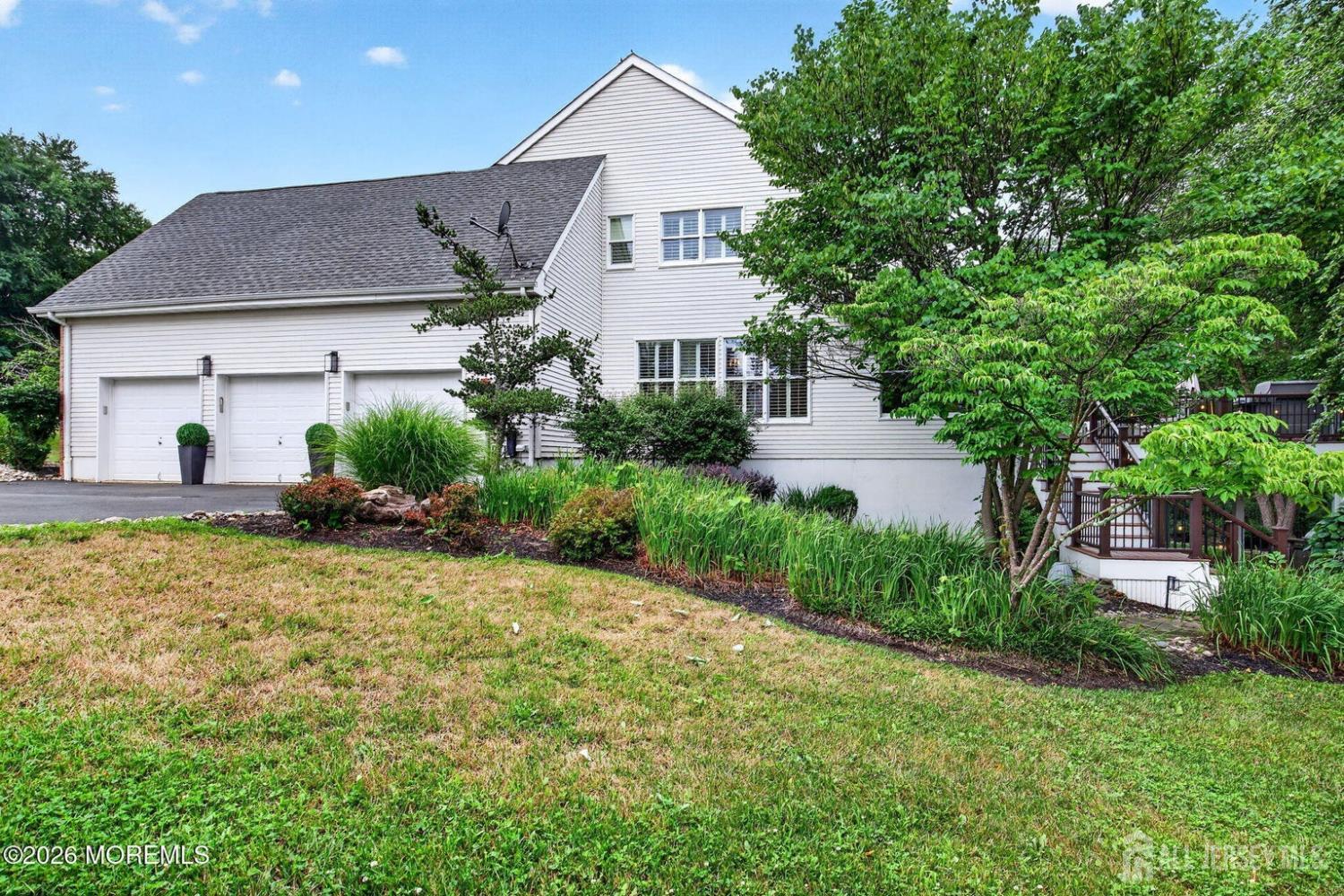 11 Palmer Circle Millstone NJ 08535