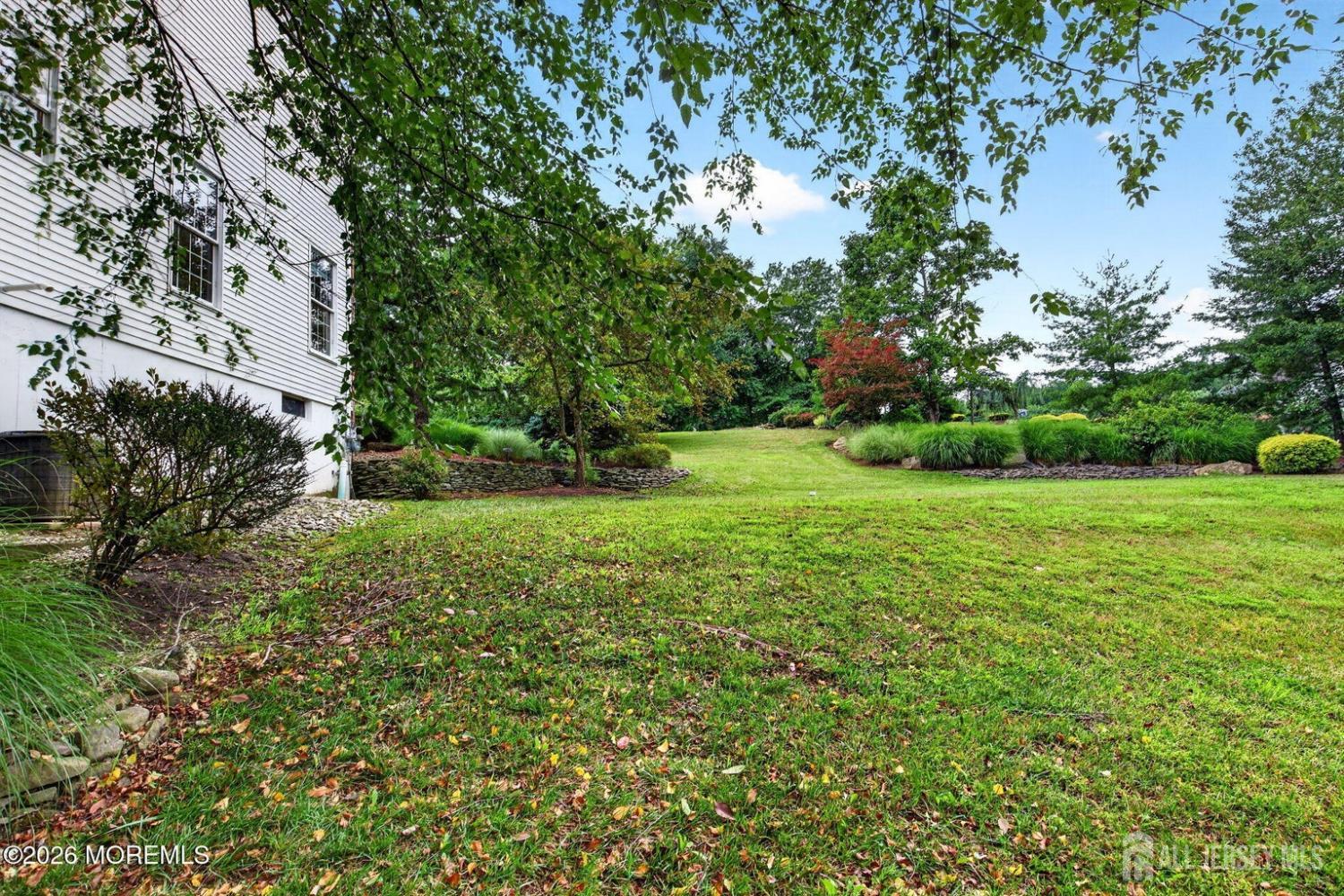 11 Palmer Circle Millstone NJ 08535