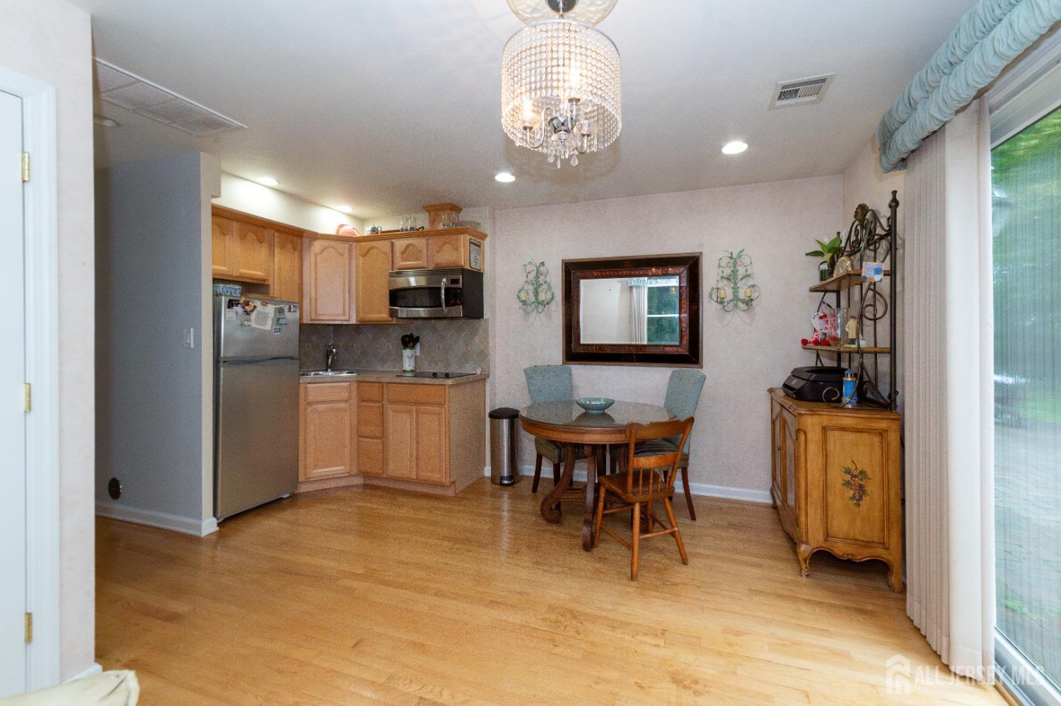 75 Boulevard West Old Bridge NJ 07735