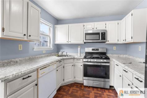 838 Harbortown Boulevard Perth Amboy NJ 08861