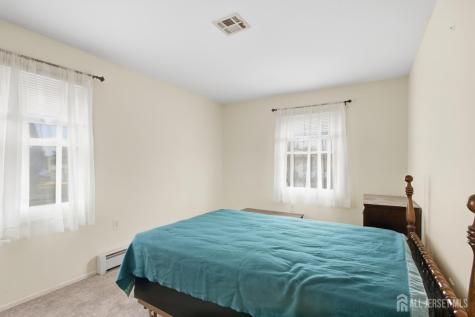 11 Woodstock Drive Berkeley NJ 08757