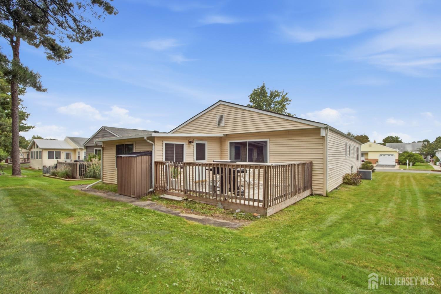 11 Woodstock Drive Berkeley NJ 08757