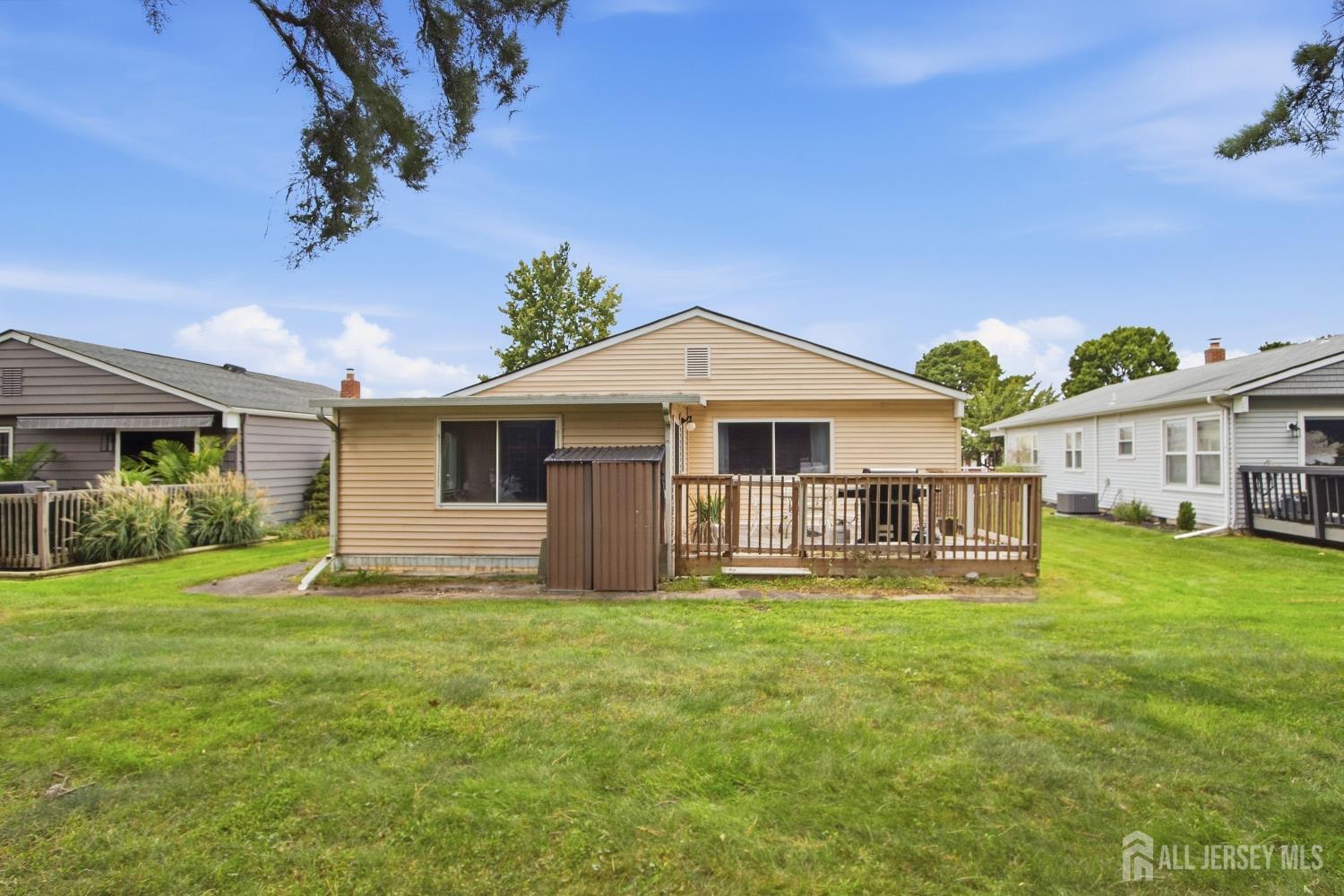 11 Woodstock Drive Berkeley NJ 08757