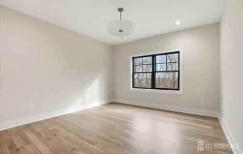 62 Laura Avenue Edison NJ 08820