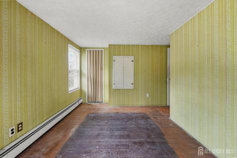 44 John Street Helmetta NJ 08828