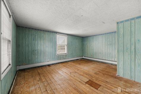 44 John Street Helmetta NJ 08828