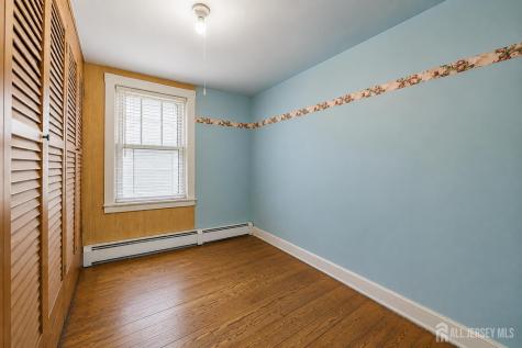 44 John Street Helmetta NJ 08828