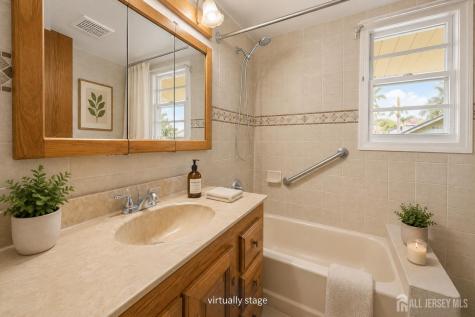 44 John Street Helmetta NJ 08828
