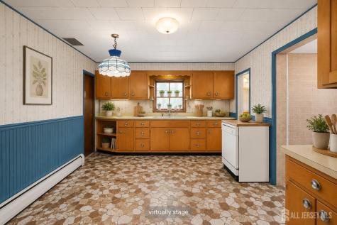 44 John Street Helmetta NJ 08828
