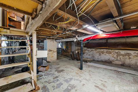 44 John Street Helmetta NJ 08828